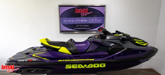 Sea-Doo RXT 300 2021 purple